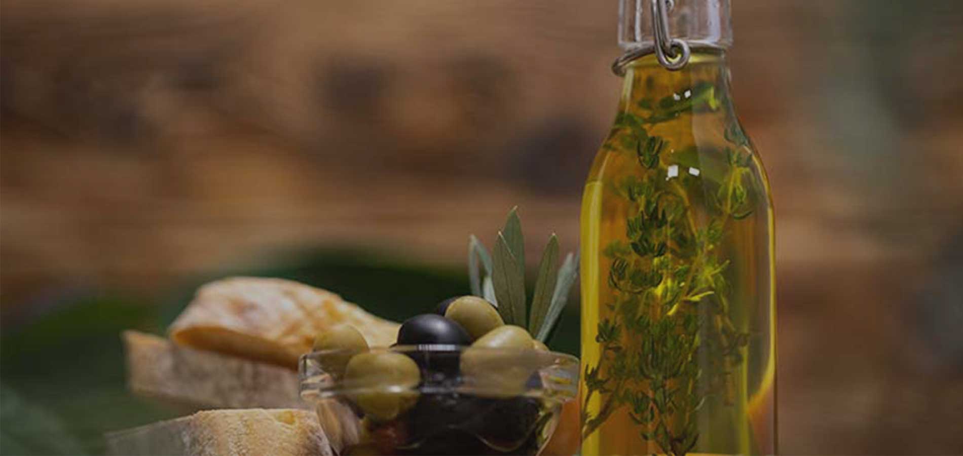 Bouteille d'huile et de vinaigre