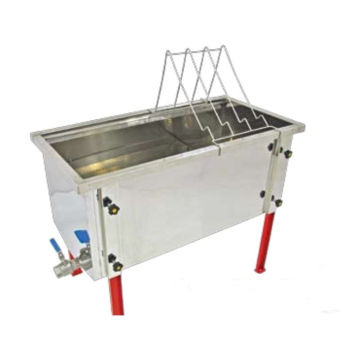 Bac à désoperculer isolé et chauffant 1500 mm pour cadres dadant