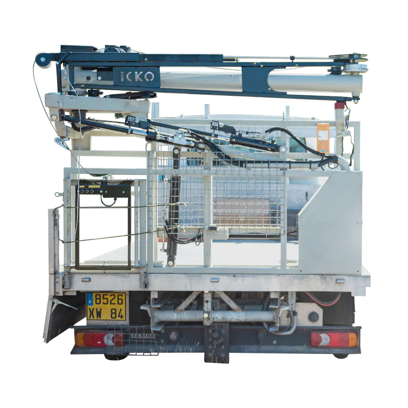 Easyloader 125/200  avec rallonge et frein de rotation - Largeur 4 m - API ÉQUIPEMENTS