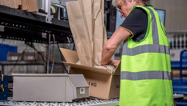 Préparation de commande en entrepôt ICKO